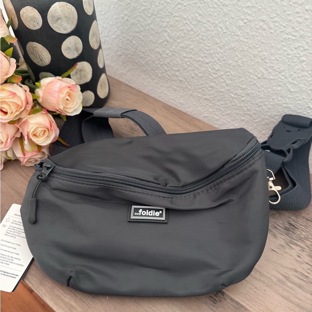 Foldie Crossbody Bag